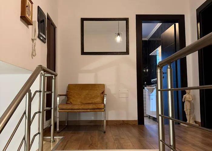 Gather House Nest Apartment