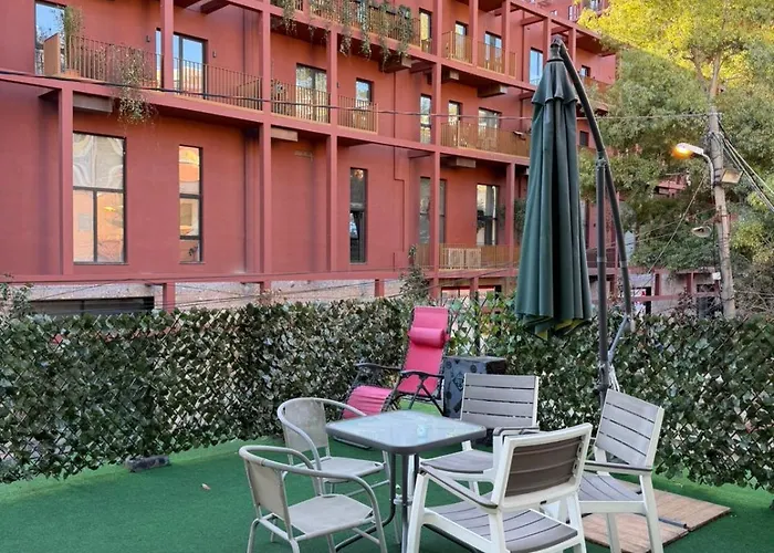 Gather House Nest アパート *